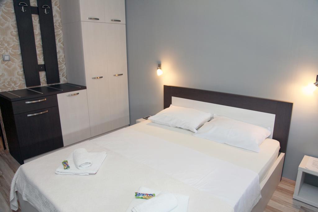 Silver House Hostel Τσάτσακ Δωμάτιο φωτογραφία